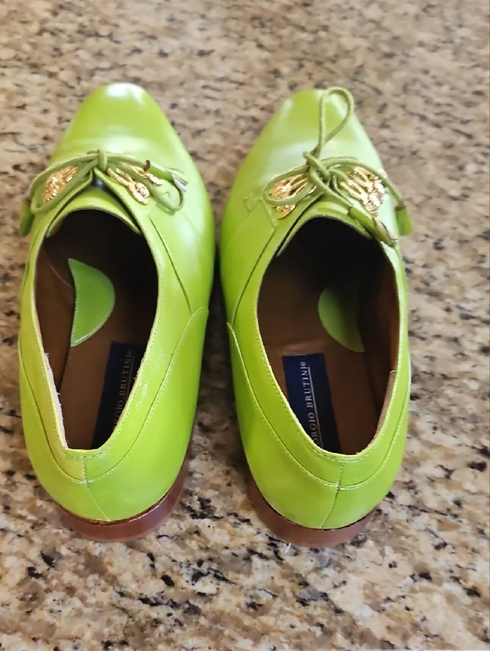 Giorgio Brutini Lime Green Leather Oxfords Gold Lion Eyelet Dress Shoes not worn